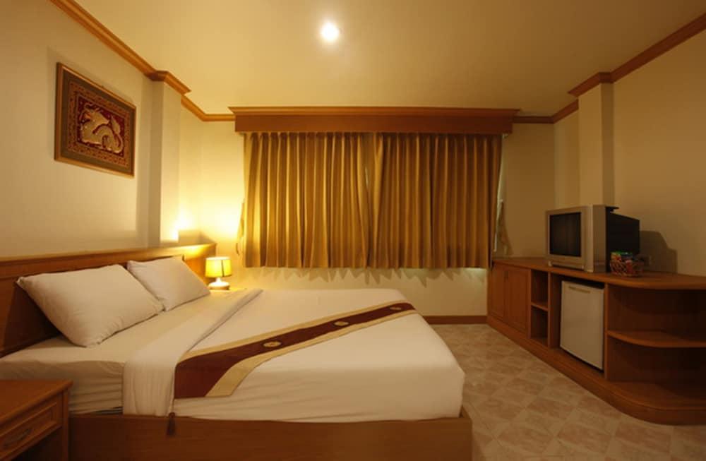 Casa Jip Guesthouse Patong Εξωτερικό φωτογραφία