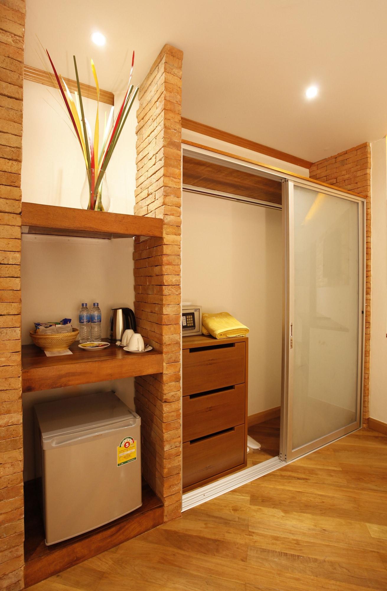 Casa Jip Guesthouse Patong Εξωτερικό φωτογραφία
