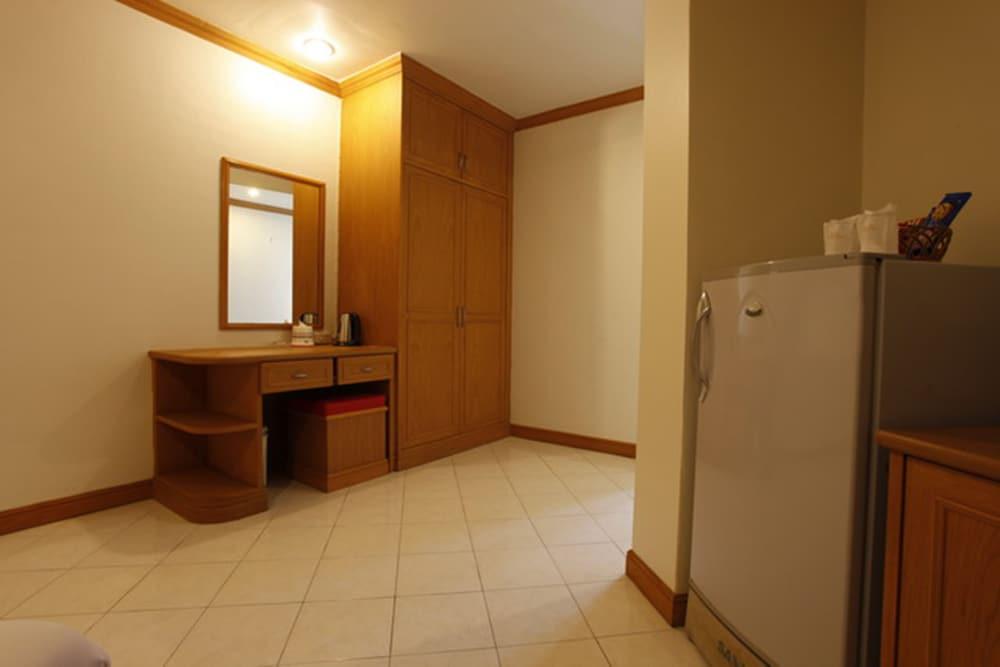 Casa Jip Guesthouse Patong Εξωτερικό φωτογραφία
