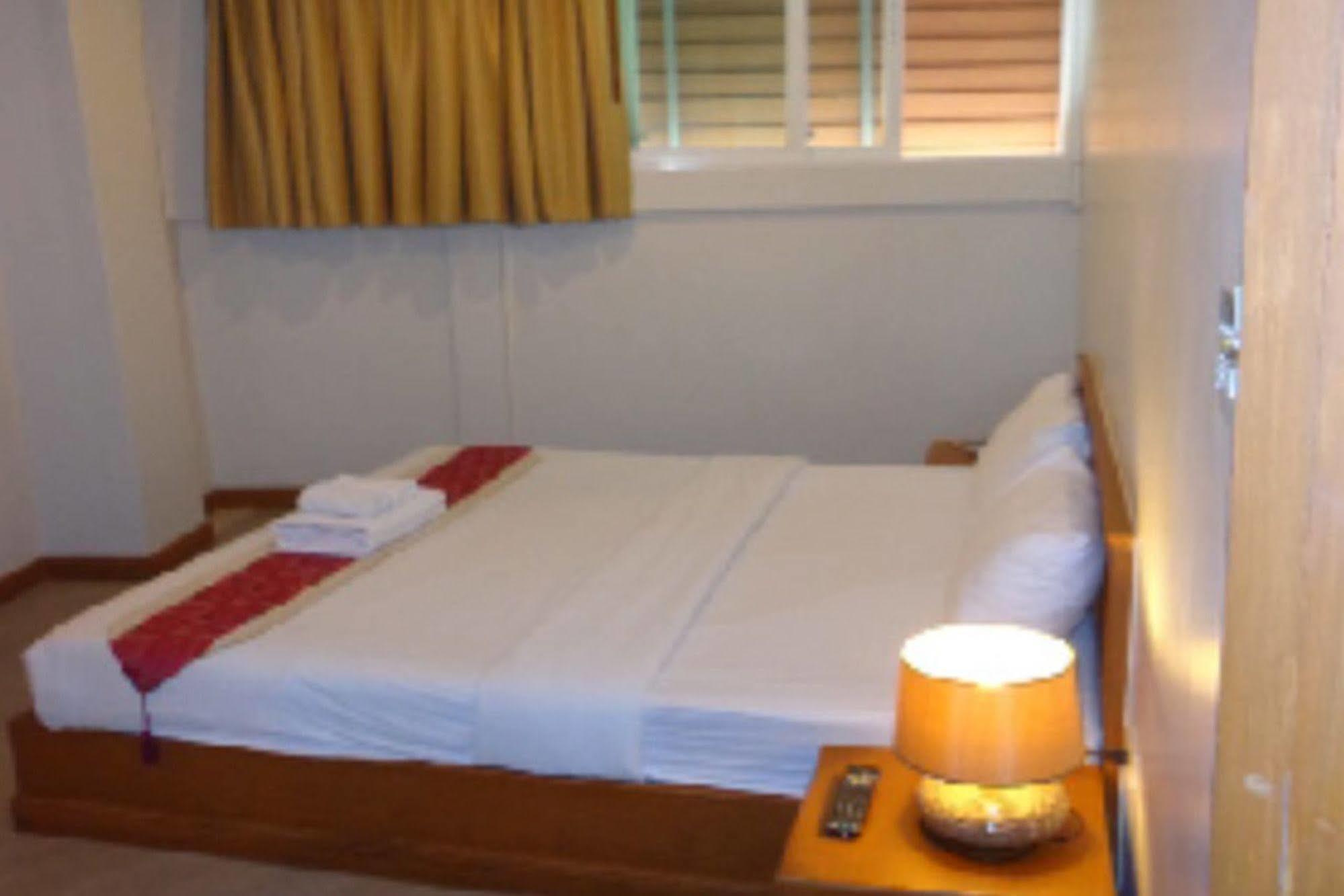 Casa Jip Guesthouse Patong Εξωτερικό φωτογραφία